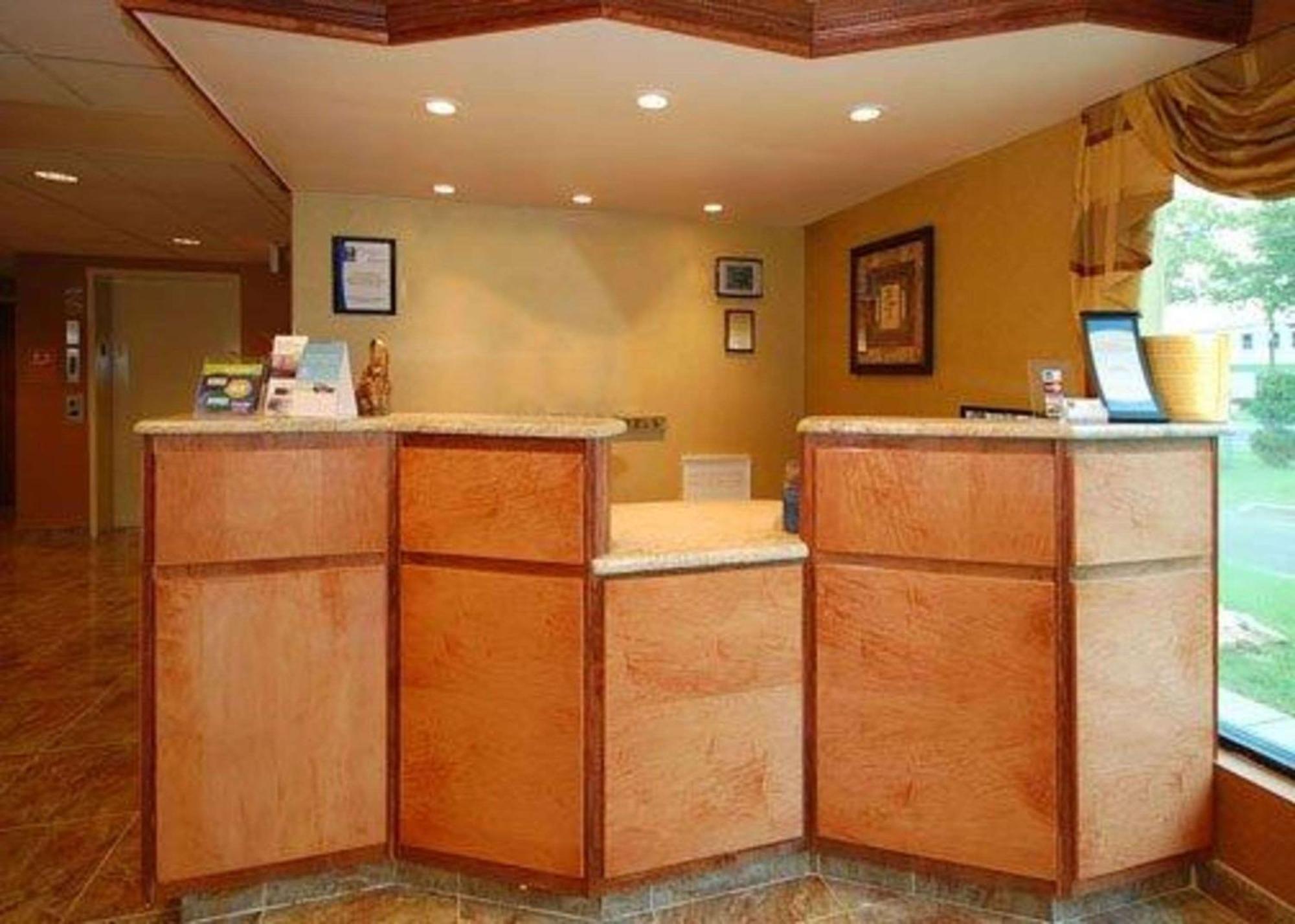 Quality Inn Вайнленд Экстерьер фото