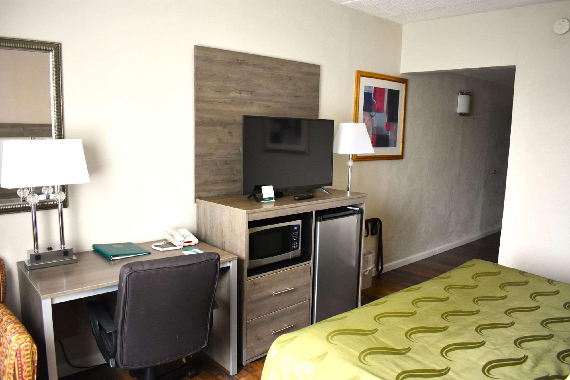 Quality Inn Вайнленд Экстерьер фото