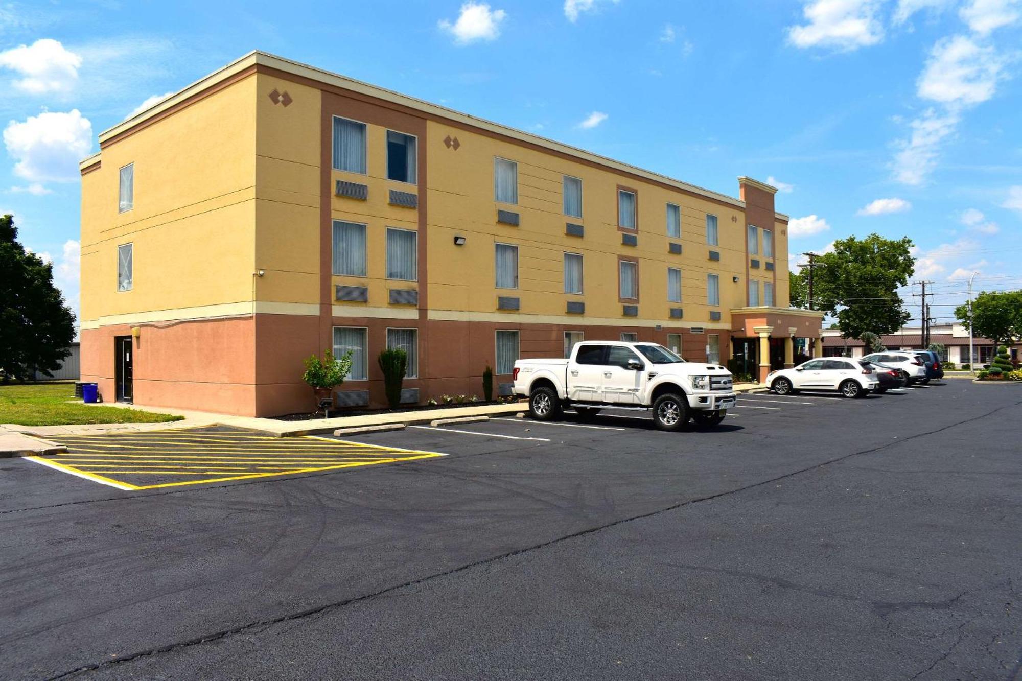 Quality Inn Вайнленд Экстерьер фото
